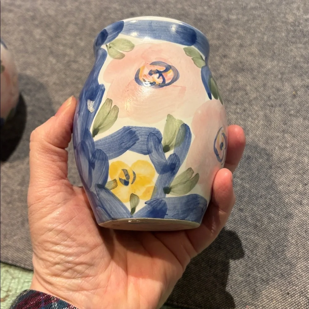 Hand-Painted HII Floral Ceramic Toothbrush Holder & Tumbler Set